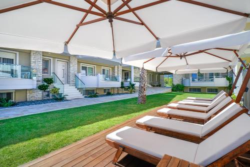 Gallery image of Lobelia Luxury Suites in Chrysi Ammoudia