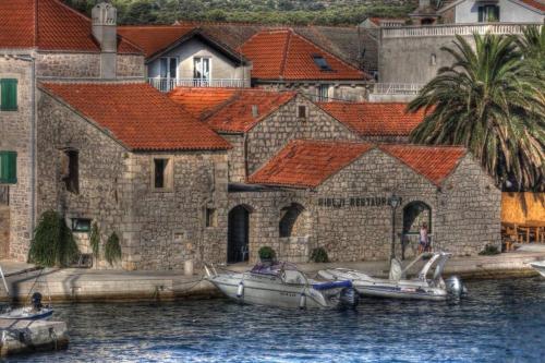 Gallery image of Apartmani Raueiser in Sućuraj