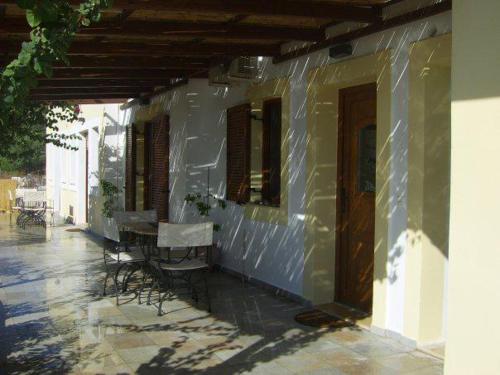 vromolithos apartments