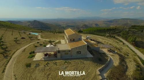 Pohľad z vtáčej perspektívy na ubytovanie La Mortilla