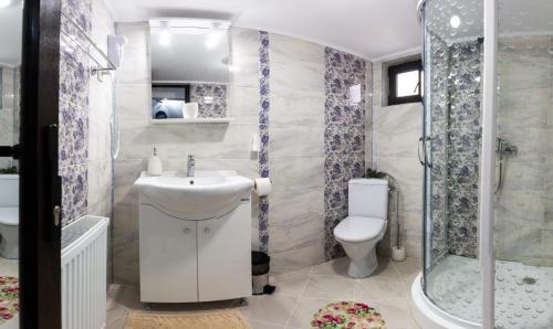 Ванна кімната в Casa Lazar