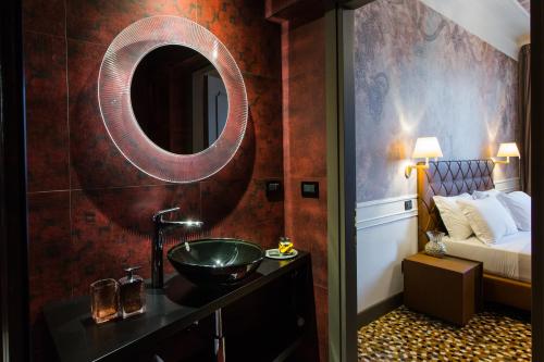 Riva del Vin BOUTIQUE HOTEL Image