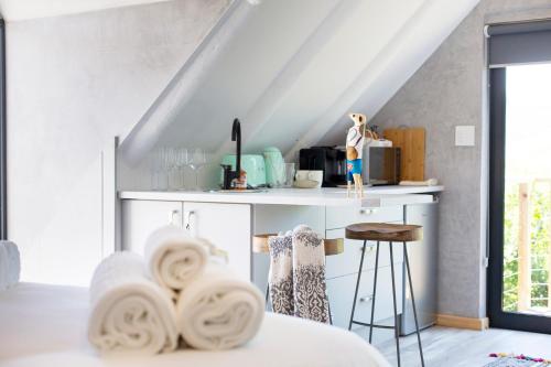 Katil atau katil-katil dalam bilik di Pearl Moon Boutique Suites