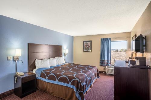 صورة لـ American inn and suites في غلسبورغ