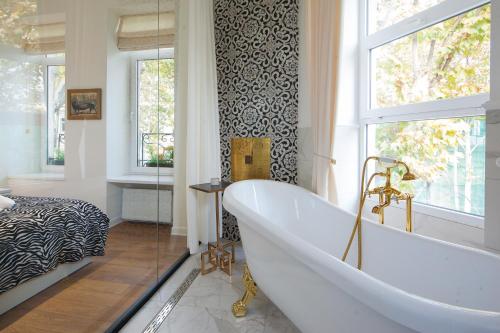 Gallery image of Deluxe Prince Machabeli Suite in Tbilisi City