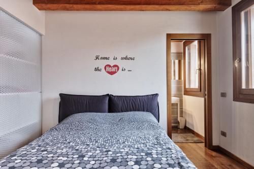 Ένα ή περισσότερα κρεβάτια σε δωμάτιο στο La Casa di Leo