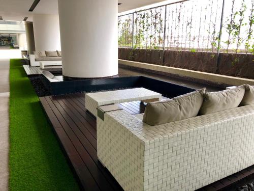 Χώρος καθιστικού στο Charming Suite & Sunway and Petaling Jaya