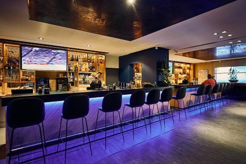 El lounge o bar de Der Öschberghof - Die 101 besten Hotels