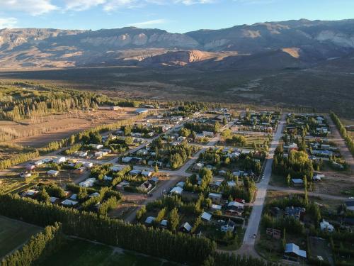 Een luchtfoto van Rio Tarde Casa Patagonica