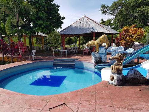 Gallery image of Yolonam inn in Agua Bendita