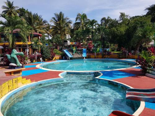 Gallery image of Yolonam inn in Agua Bendita