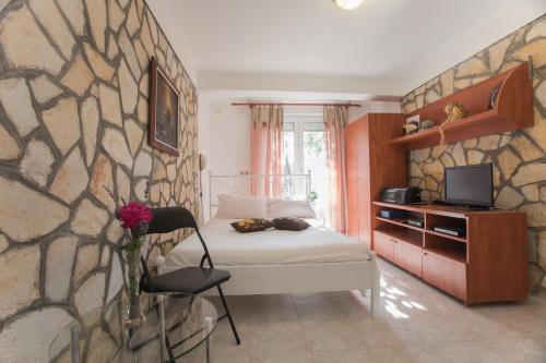 Apartment Ana