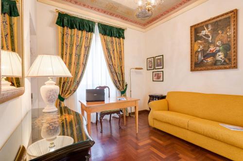 Gallery image of Vittoria Street Charming in Rome