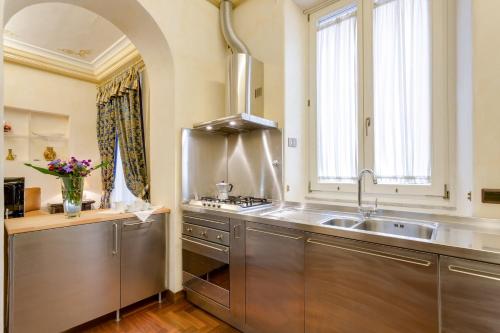 Vittoria Street Charming
