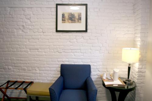 Χώρος καθιστικού στο M Montreal Hostel