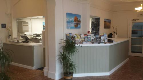 Фотография из галереи Westhill Country Hotel в городе Сент-Хелиер