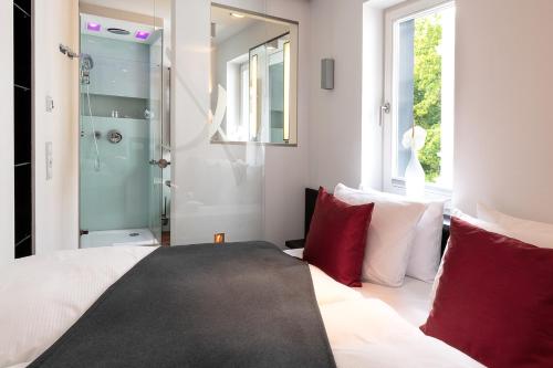 Koupelna v ubytování niXe Boutiquehotel & Spa