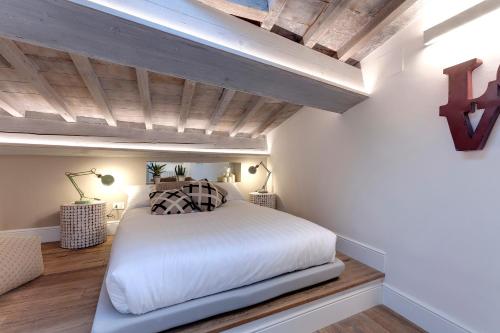 Parione Roof Terrace by Mamo Florence