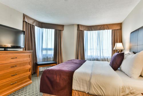 Best Western Plus Cambridge Hotelにあるベッド