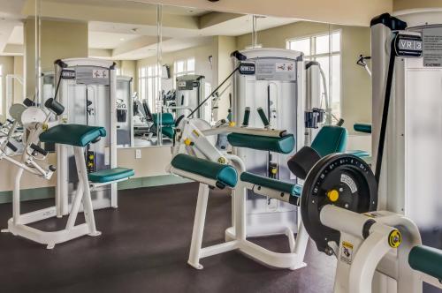 Γυμναστήριο ή/και όργανα γυμναστικής στο Emerald by the Sea #806