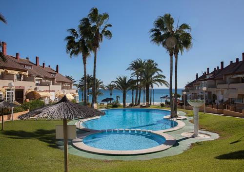 Casa en la playa con vistas al mar, El Campello – Bijgewerkte ...