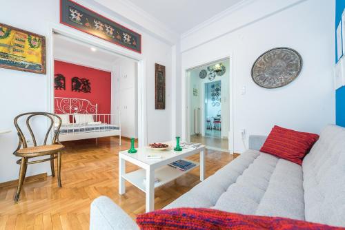 Athens Centre Flat 2 min. from Evangelismos Metro