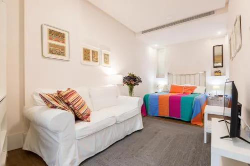 Sevilla Home Center Suites photo 44