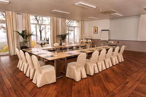 Pavillon Henri IV – Photos 4