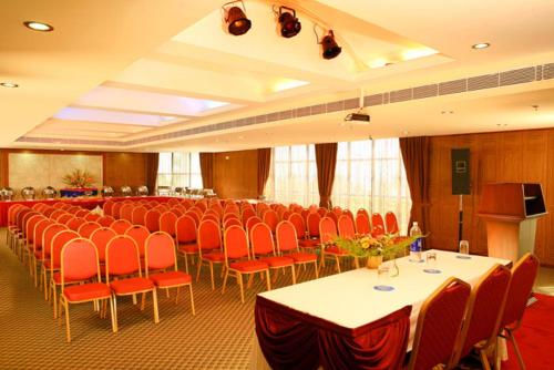 Φωτογραφία από το άλμπουμ του Regant Lake Palace Hotel σε Nīndakara