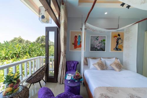 Ένα ή περισσότερα κρεβάτια σε δωμάτιο στο VIP Garden Villa and Pool Hội an ,
