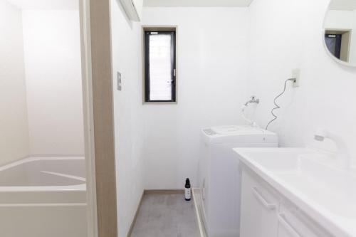 Bathroom sa Shimokitazawa designer's House