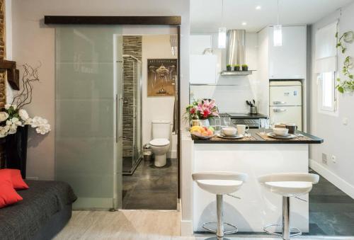馬德里的住宿－拉瓦皮斯美麗一室公寓- Wifi，相簿中的一張相片