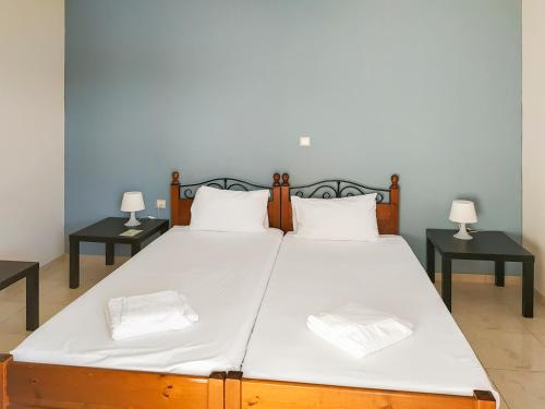 Gallery image of Pasithea apts in Almirida