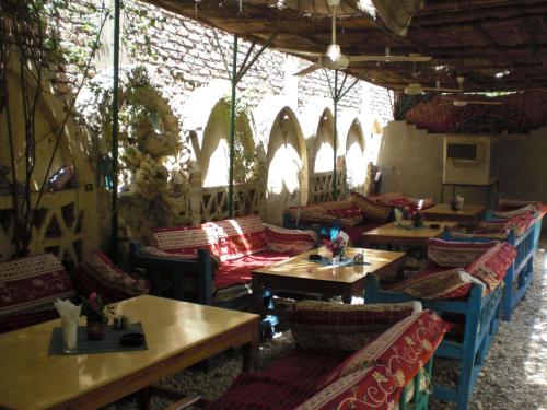 Posezení v ubytování El Fayrouz Hotel