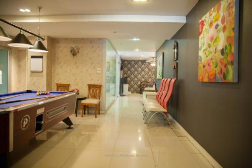 Τραπέζι μπιλιάρδου στο Nara Suite Residence Bangkok