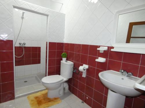 Ένα μπάνιο στο Chez Ali Apartments