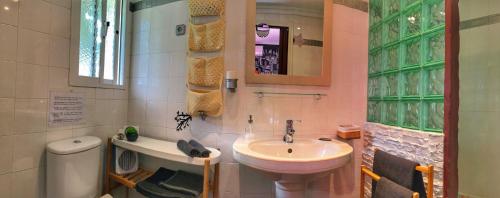 Phòng tắm tại El Nácar Bed & Breakfast