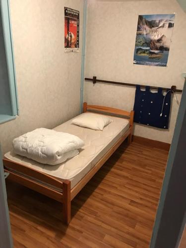 Photo de la galerie de l'établissement Les Gîtes du Kula, à Rochesson