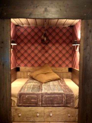 Katil atau katil-katil dalam bilik di Mythica Chalet