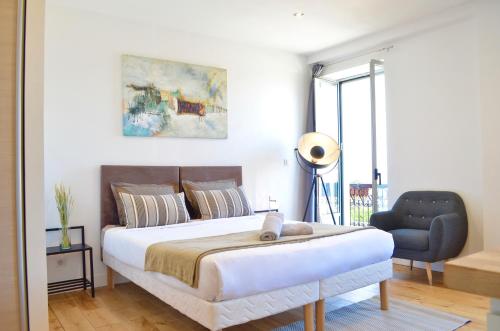 Foto Studio Biarritz - rénové et moderne - au calme - centre ville - tout à pied 1