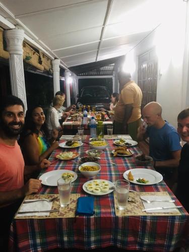 Tetamu yang menginap di Lal Home Stay