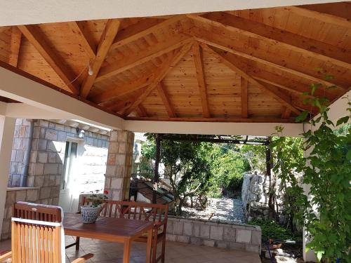 Gambar di galeri bagi Apartments Villa Hansal di Saplunara