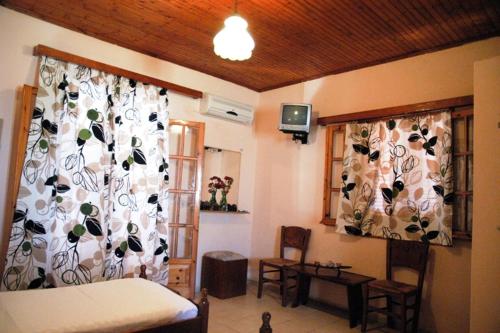 Gallery image of Marios Studios in Sidari