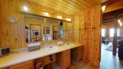 Galeriebild der Unterkunft Juniper Ridge 5 BR Family Cabin in Blanding