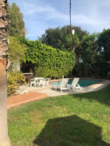 Lovely Studio with a pool – Photos 3