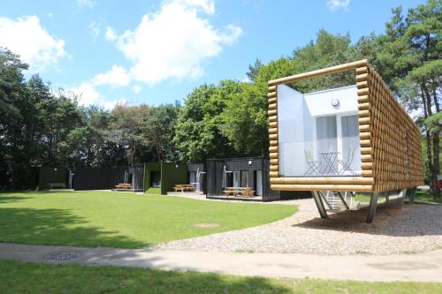 Κήπος έξω από το Camping des Gayeulles