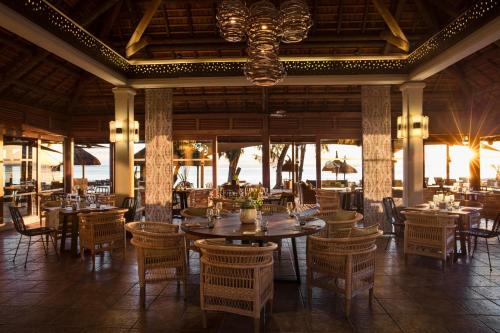 En restaurant eller et andet spisested på Heritage Awali Golf & Spa Resort - All Inclusive