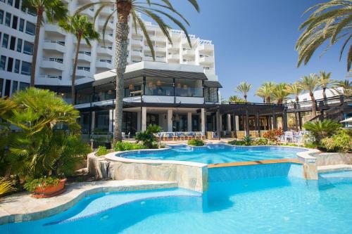 Πισίνα στο ή κοντά στο Corallium Dunamar by Lopesan Hotels - Adults Only