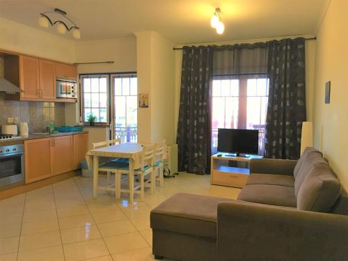 Excelente T1 Oura Beach Bicos Apartment Lucia