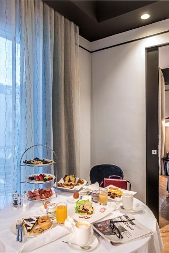 Mad på hotellet eller i nærheden